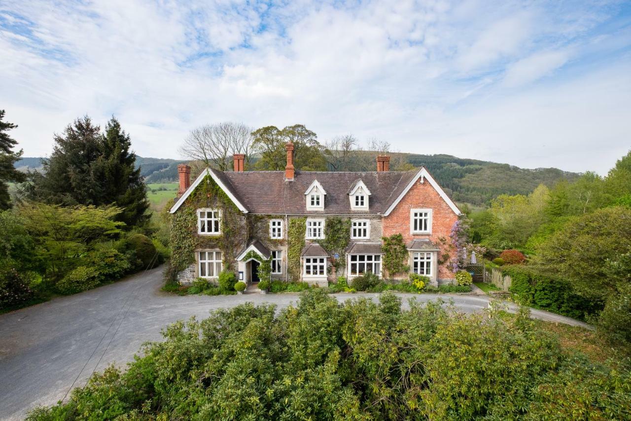 Milebrook House Acomodação com café da manhã Knighton  Exterior foto